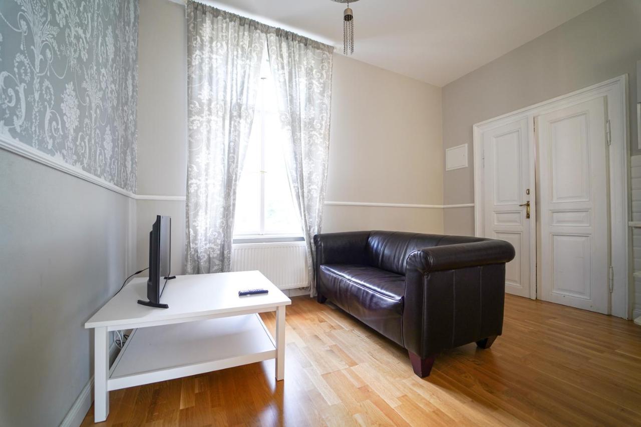 Spa Apartments Theresia Dubí Extérieur photo